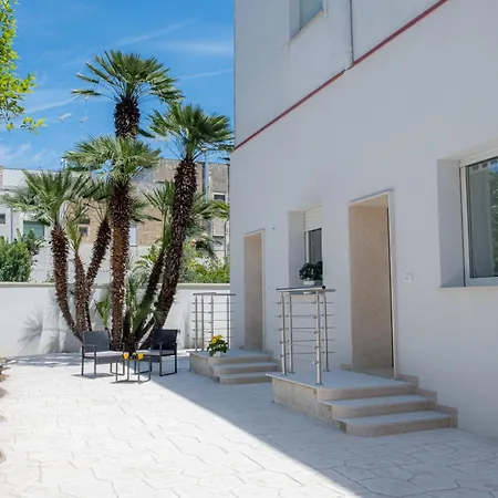 דירה Magnifico Con Giardino Nel Centro Di