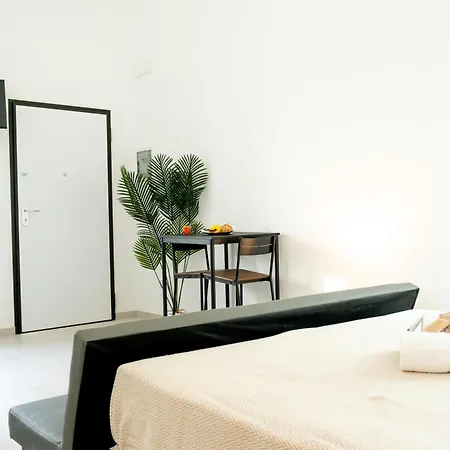 Magnifico Con Giardino Nel Centro Di Apartamento