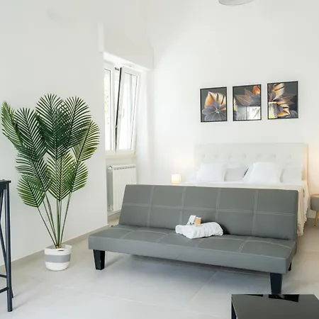 Magnifico Con Giardino Nel Centro Di * Lecce